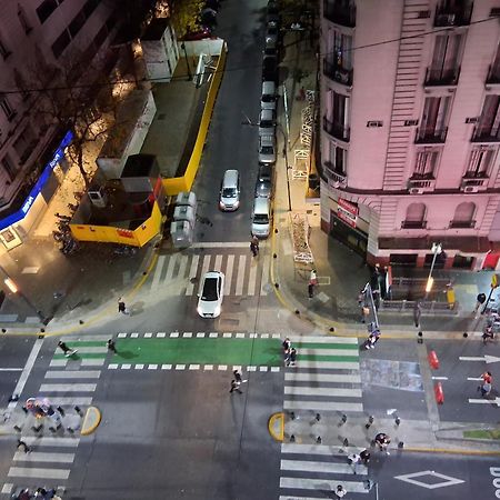 4 Ventanales Sobre La Avenida Corrientes Apartment Buenos Aires Exterior photo