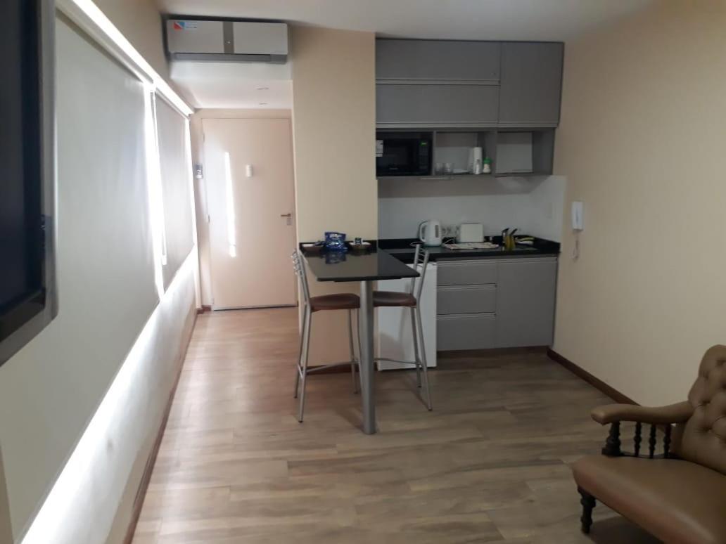 4 Ventanales Sobre La Avenida Corrientes Apartment Buenos Aires Exterior photo